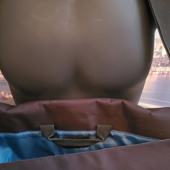 TUARI Bag - Picture 6 of 16